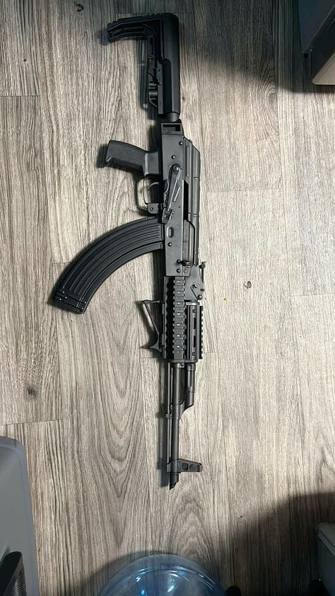 Florida Man’s Booby-Trapped Rifle Sparks Alarm on Amtrak Train in New Jersey