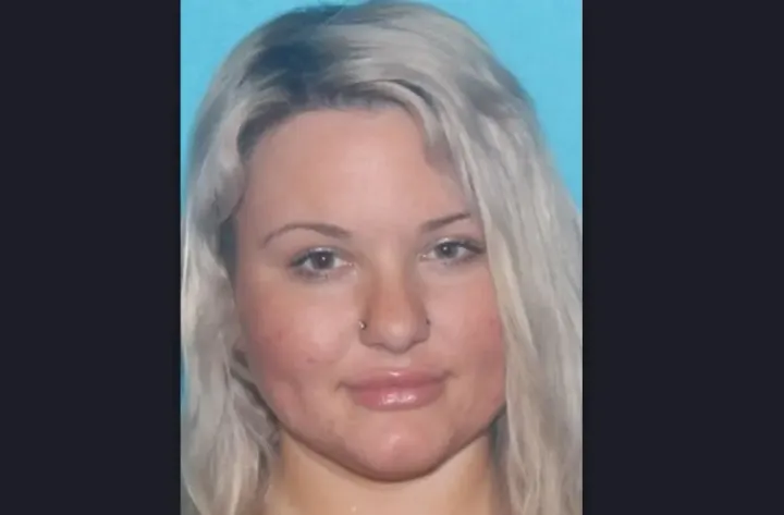 Tinder Nightmare: Woman Allegedly Offers $12K to Kill Ex-Boyfriend and His Teen Daughter